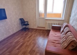 Продам 2-ком. квартиру, 55.3 м2, Волгоград, улица Хользунова, 36/5