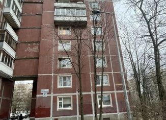 Продается трехкомнатная квартира, 70.8 м2, Санкт-Петербург, проспект Луначарского, 37к2, муниципальный округ Сосновское