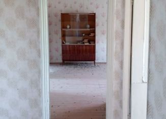 Продам 3-ком. квартиру, 60 м2, село Золотое Поле, улица Тагакова, 1