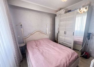 Продается трехкомнатная квартира, 75.3 м2, Симферополь, улица Батурина, 143