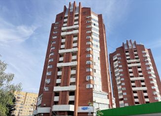 Сдаю двухкомнатную квартиру, 64 м2, Екатеринбург, улица Куйбышева, 80к1, метро Геологическая