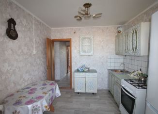 Продается 2-ком. квартира, 47.8 м2, Республика Башкортостан, улица Чапаева, 24