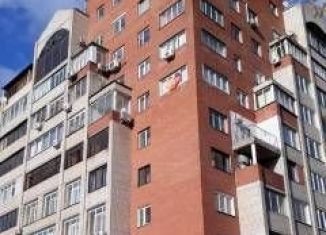 Продаю трехкомнатную квартиру, 107 м2, Челябинская область, Витебская улица, 2Б