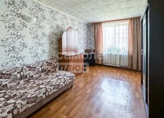 Продаю 3-ком. квартиру, 59 м2, Пермский край, улица Мира, 75