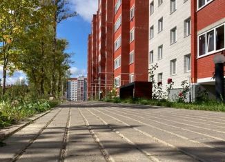 Продажа трехкомнатной квартиры, 82.4 м2, Смоленск, ЖК Загорье