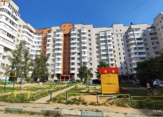 Продаю двухкомнатную квартиру, 71 м2, Смоленская область, Пригородная улица, 10