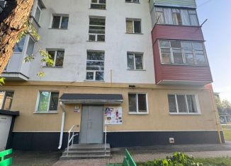 Двухкомнатная квартира на продажу, 41 м2, Губкин, улица Белинского, 8