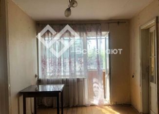 Продаю 2-ком. квартиру, 37 м2, Челябинская область, улица Кузнецова, 18А