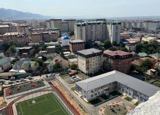 Продается 2-комнатная квартира, 87.1 м2, Махачкала, улица Перова, 13Б