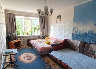 Продам трехкомнатную квартиру, 57.2 м2, Обнинск, улица Курчатова, 17