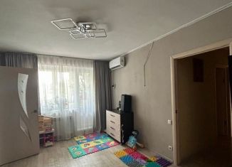 Продаю 3-ком. квартиру, 52.4 м2, Саратов, улица имени К.В. Благодарова, 5