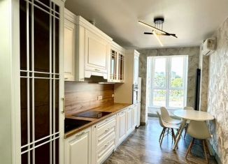 Сдаю 3-комнатную квартиру, 90 м2, Ростов-на-Дону, улица 23-я Линия, 54с6