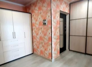 2-комнатная квартира в аренду, 65 м2, Краснодар, улица Селезнёва, 4/9, микрорайон Черемушки