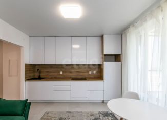 Продаю двухкомнатную квартиру, 55.4 м2, Тюмень, ЖК Озёрный Парк, Полевая улица, 117к7