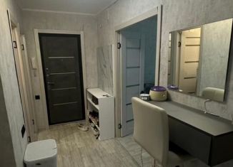 Сдача в аренду 2-ком. квартиры, 45 м2, Новосибирск, улица Солидарности, 74, метро Заельцовская