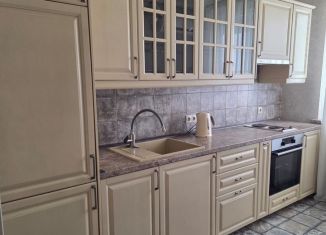 Сдается в аренду 1-комнатная квартира, 38 м2, Ростов-на-Дону, 2-я улица Володарского, 176