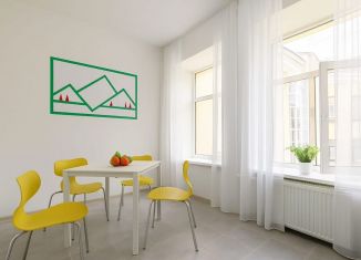 Продам 5-комнатную квартиру, 145.8 м2, Санкт-Петербург, Кирочная улица, 12