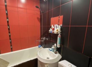 Продается 1-комнатная квартира, 33 м2, Ярославль, улица Урицкого, 50