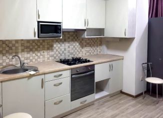 Продается 2-комнатная квартира, 46.7 м2, Краснодар, проспект Чекистов, 16, микрорайон Юбилейный