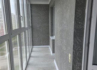 Продам двухкомнатную квартиру, 47 м2, поселок городского типа Стройкерамика, улица Анетты Басс, 2с4