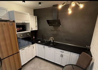 Однокомнатная квартира в аренду, 30 м2, Саратов, проспект Героев Отечества, 4А