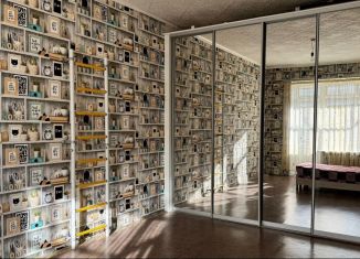 Продажа 3-ком. квартиры, 74 м2, Стерлитамак, Революционная улица, 7