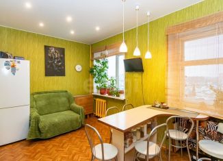 Продажа 3-ком. квартиры, 65.7 м2, Тюмень, улица Николая Чаплина, 126