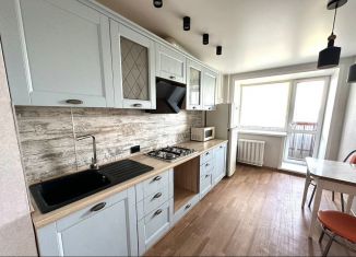 Продаю однокомнатную квартиру, 45 м2, Димитровград, Свирская улица, 21А