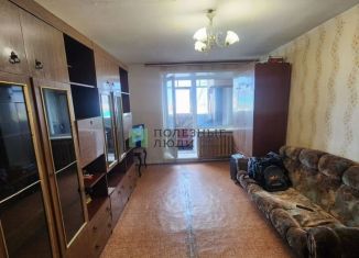 Сдача в аренду двухкомнатной квартиры, 52.4 м2, Курганская область, улица Дружбы, 8