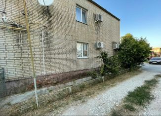 Продам 3-ком. квартиру, 70 м2, Славянск-на-Кубани, Краснодарская улица, 119