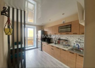 Сдаю в аренду 2-ком. квартиру, 60 м2, Владимир, Смоленская улица, 8