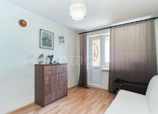 Продаю 3-ком. квартиру, 65.7 м2, Тюмень, Профсоюзная улица, 30