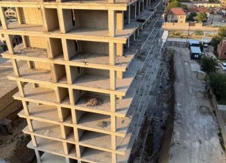 Продаю 2-ком. квартиру, 71 м2, Махачкала, Майская улица, 28