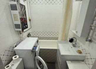 2-ком. квартира в аренду, 42.9 м2, Усть-Лабинск, улица Ленина, 43