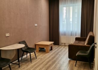 Сдаю в аренду 2-ком. квартиру, 52 м2, Верхняя Пышма, улица Мальцева, 14