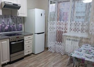 Сдаю однокомнатную квартиру, 46 м2, Пенза, Ладожская улица, 126