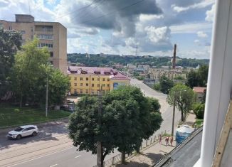 Продам 2-ком. квартиру, 41.8 м2, Смоленск, улица 12 лет Октября, 7