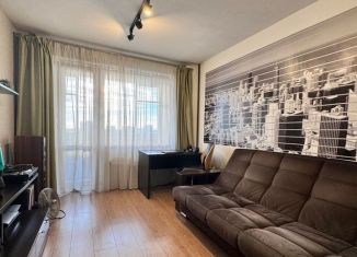 Продам 3-ком. квартиру, 65.5 м2, Киров, Московская улица, 160А