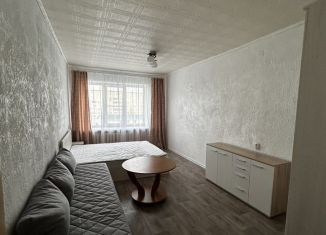 Сдача в аренду 2-ком. квартиры, 46 м2, Тихвин, 1-й микрорайон, 26