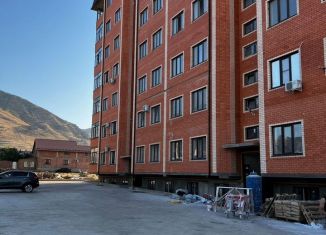 Продаю 2-комнатную квартиру, 70 м2, Махачкала, улица Даганова, 19