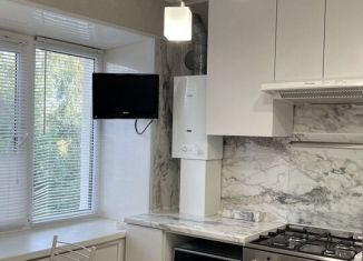 Продам 2-комнатную квартиру, 42 м2, Республика Башкортостан, улица 50-летия Октября, 3/1