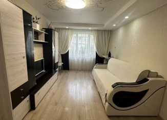 Продается 3-комнатная квартира, 66.6 м2, Киров, улица Некрасова, 27