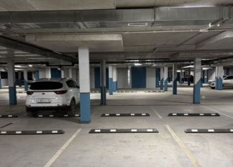 Сдам в аренду машиноместо, 15 м2, Астрахань