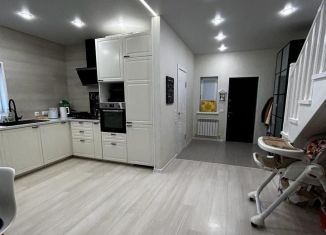 Продаю дом, 118 м2, Зеленодольск, улица Сахарова