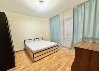 Аренда 1-комнатной квартиры, 40 м2, посёлок городского типа Яблоновский, Космическая улица, 88к6