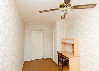 Продается 3-ком. квартира, 55.7 м2, Омская область, улица Багратиона, 6