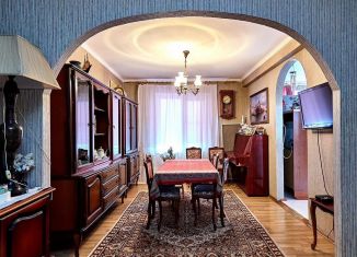 3-ком. квартира на продажу, 76.7 м2, Краснодар, улица 70-летия Октября, 32, микрорайон Юбилейный