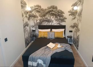 Продаю двухкомнатную квартиру, 54.6 м2, Тюмень, Ленинский округ, улица Мельникайте, 90А