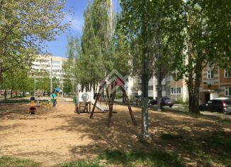 Трехкомнатная квартира на продажу, 66 м2, Казань, улица Галии Кайбицкой, 3