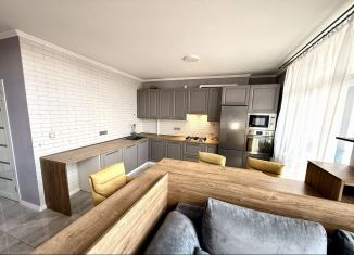 Продажа 2-ком. квартиры, 74 м2, Калининград, улица Куйбышева, 68